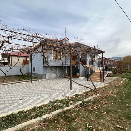 بيت للعطل Eri's House كورتشي